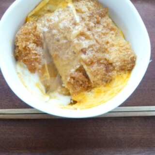 お惣菜カツで　簡単カツ丼